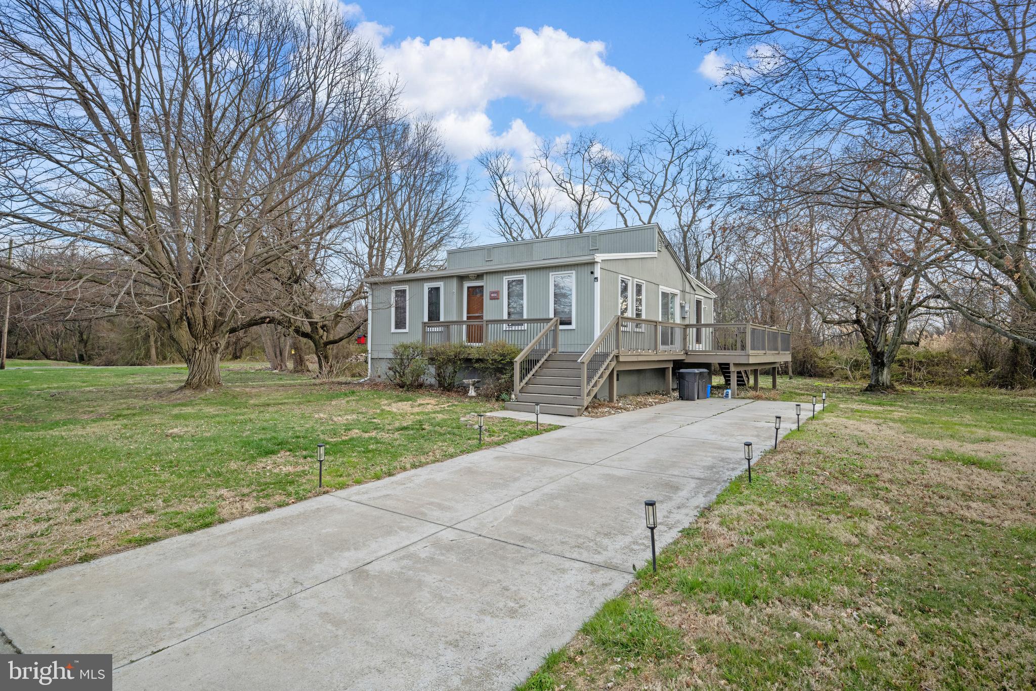 133 Sanford Rd