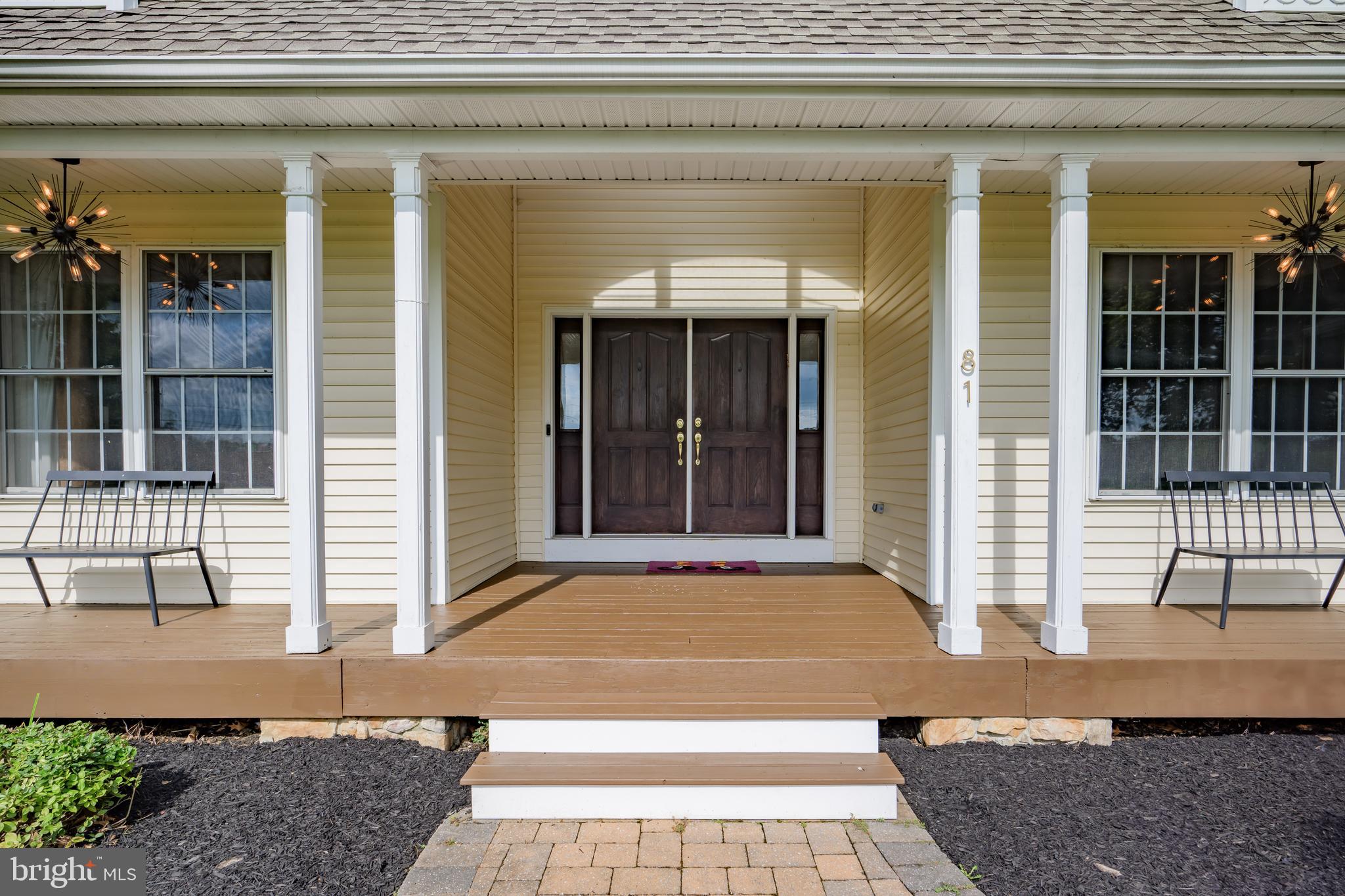 81 Stewart Rd