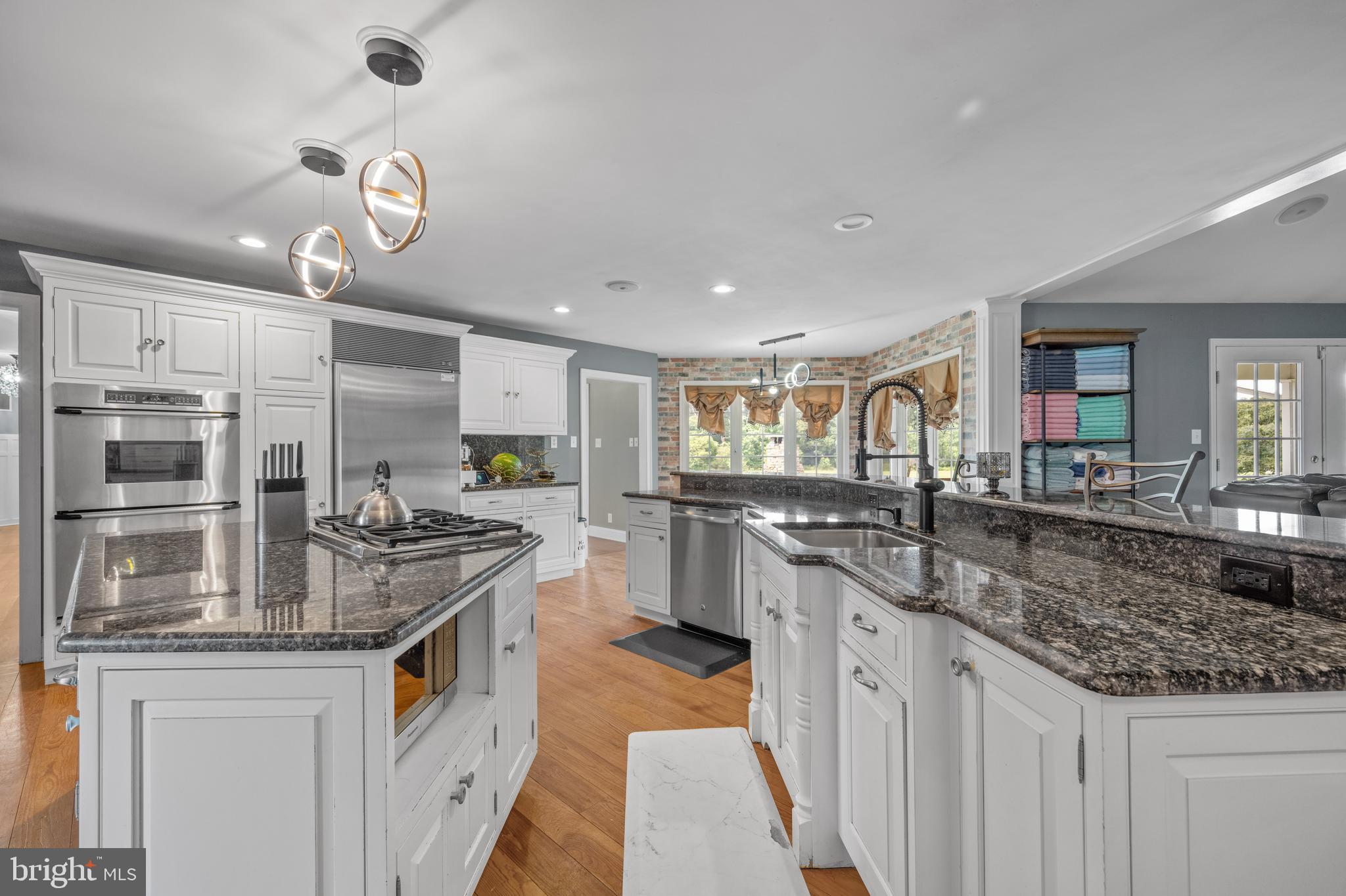 81 Stewart Rd