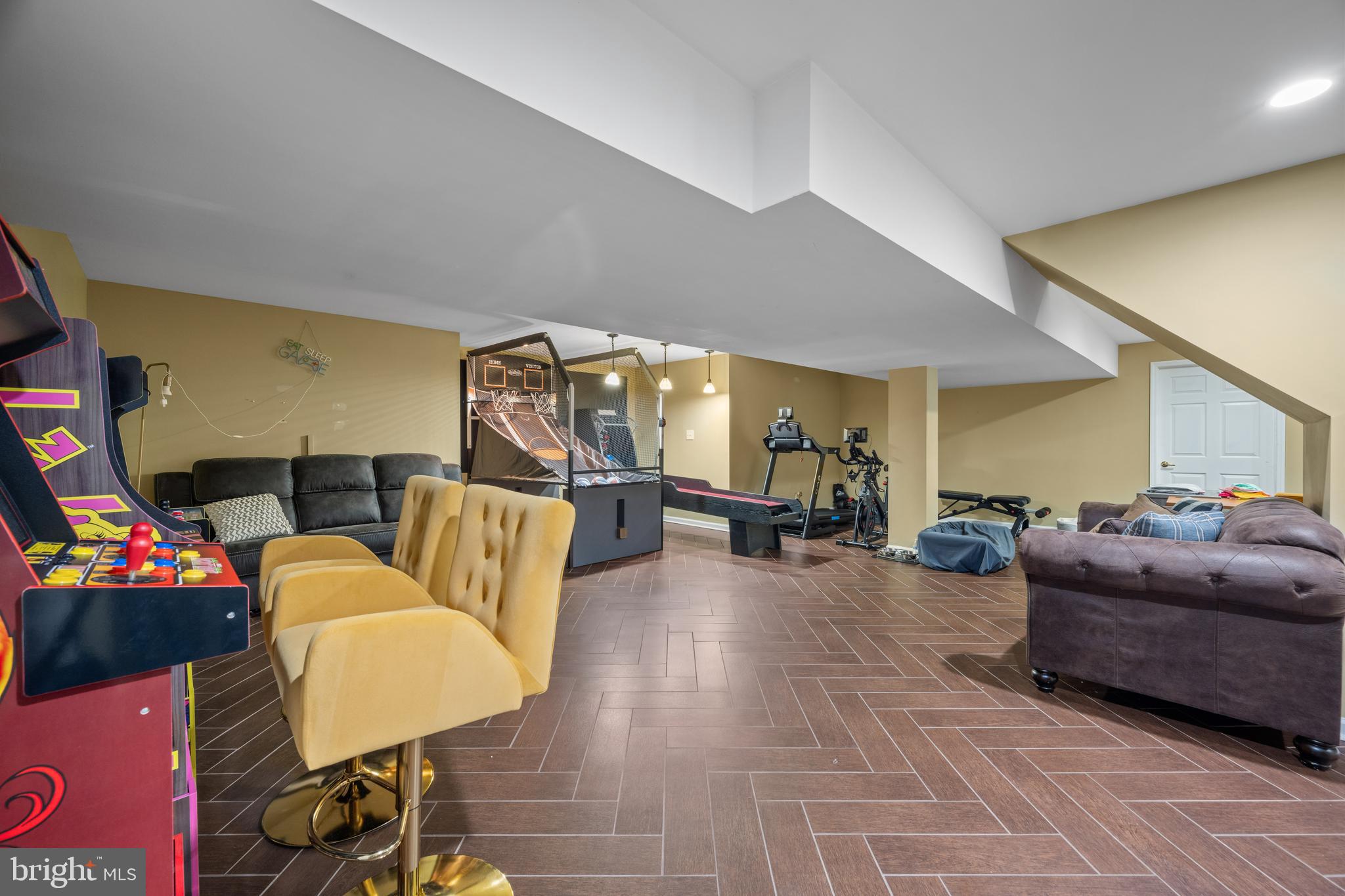 81 Stewart Rd