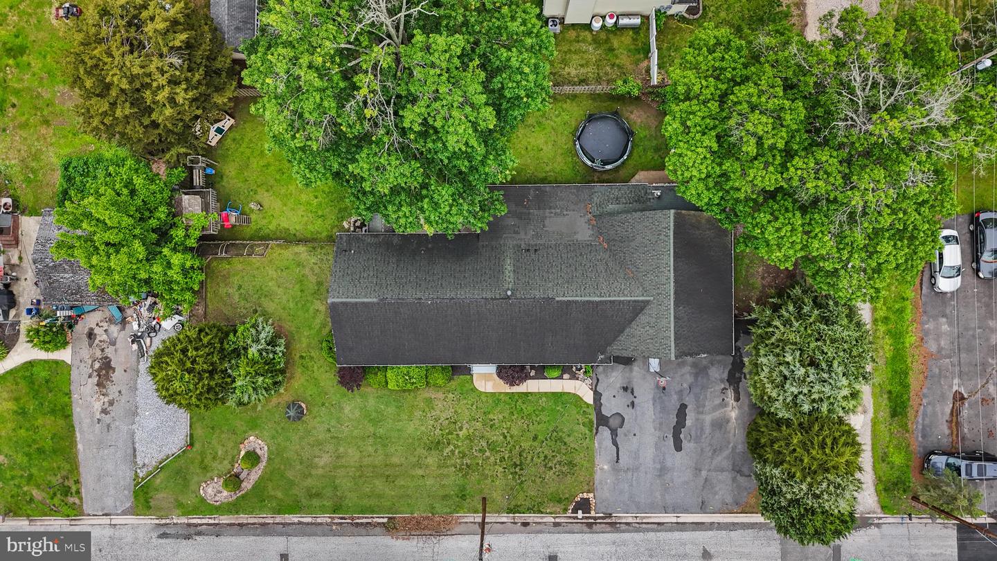 9 Beaver Ave