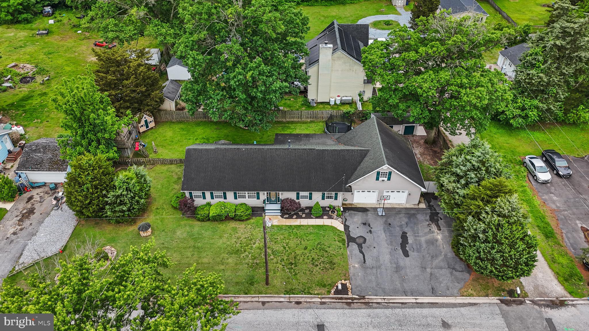 9 Beaver Ave