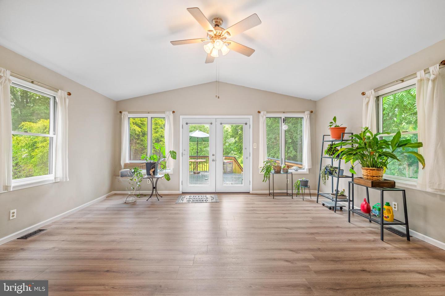 481 Fort Mott Rd