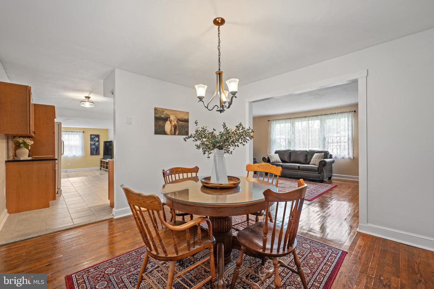 11 Fairfield Ave