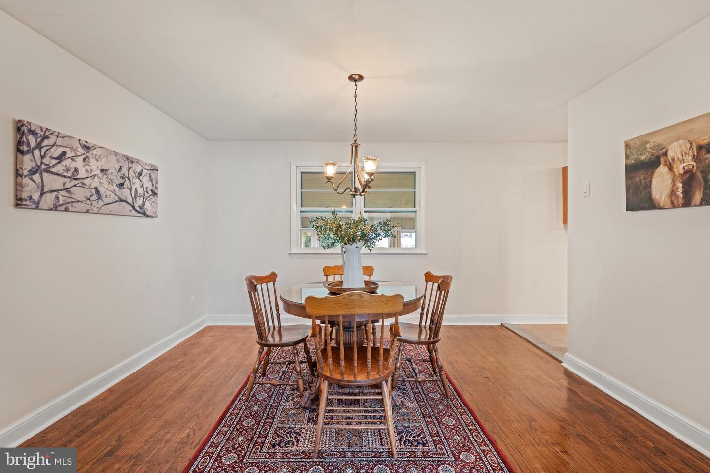 11 Fairfield Ave