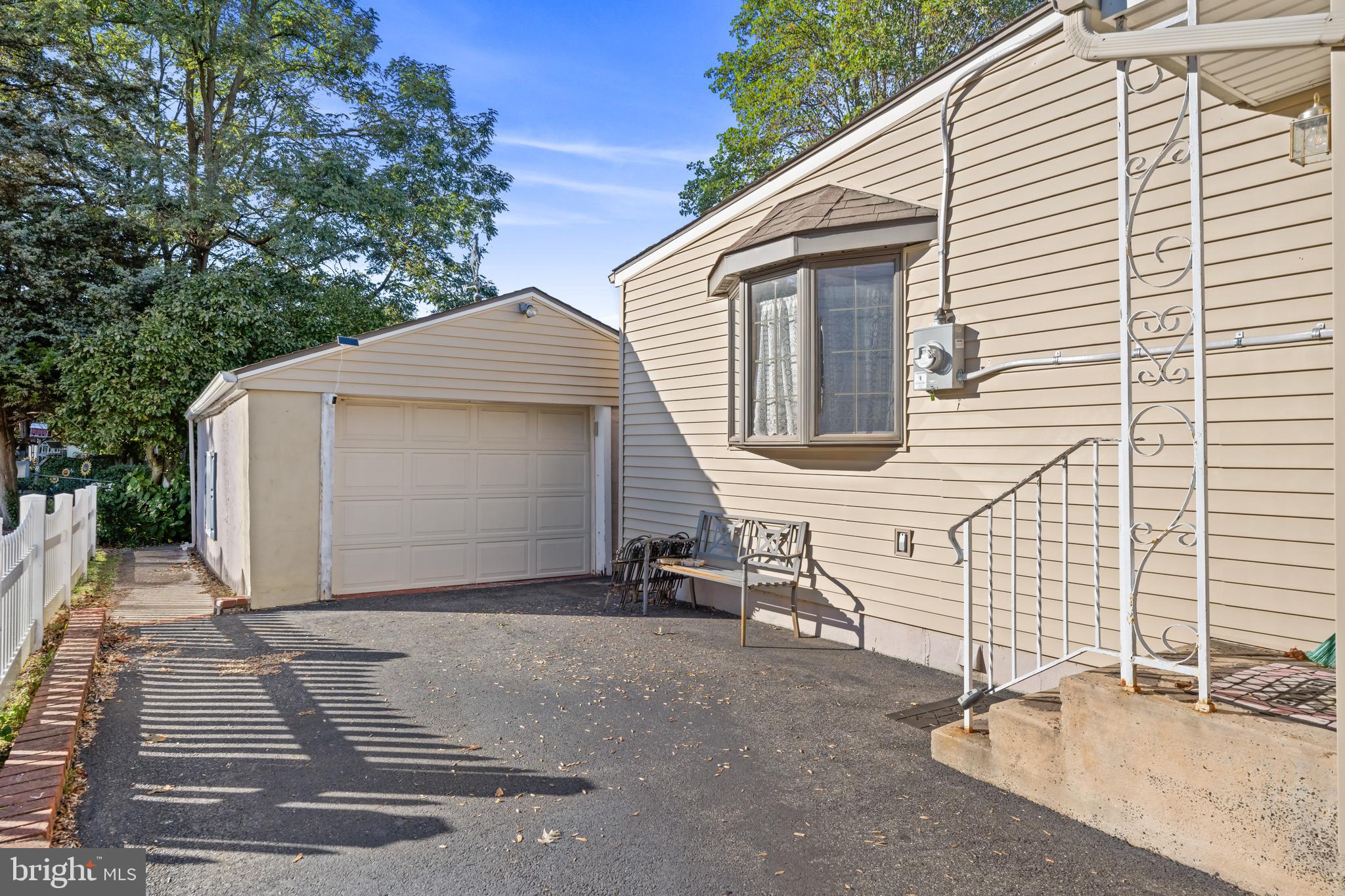 67 SPARKS AVENUE