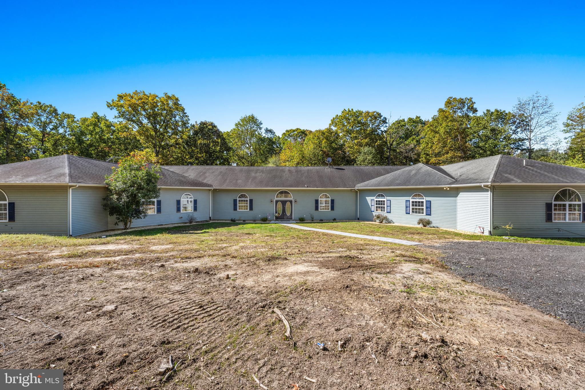 141 YORKTOWN