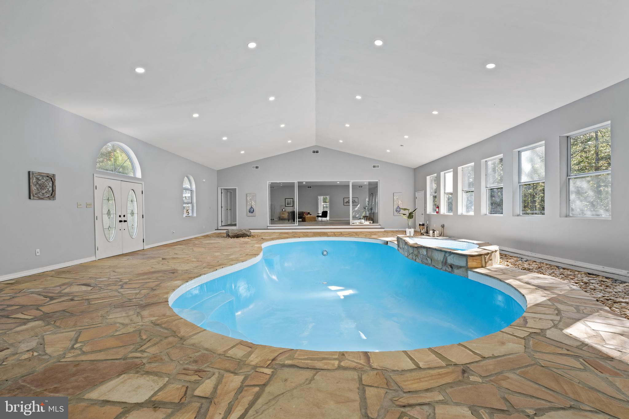 141 YORKTOWN