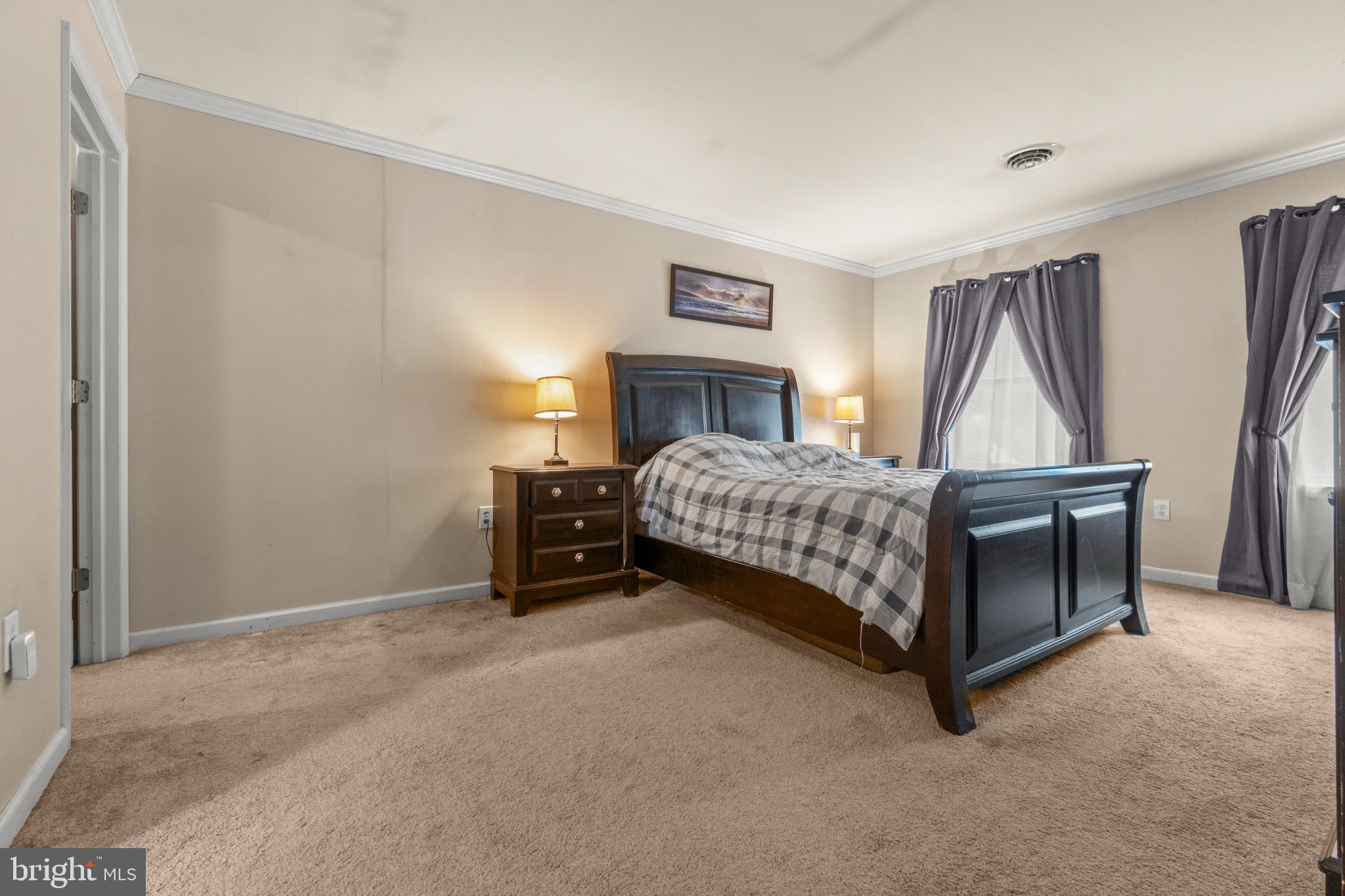 93 RIVER DRIVE AVENUE