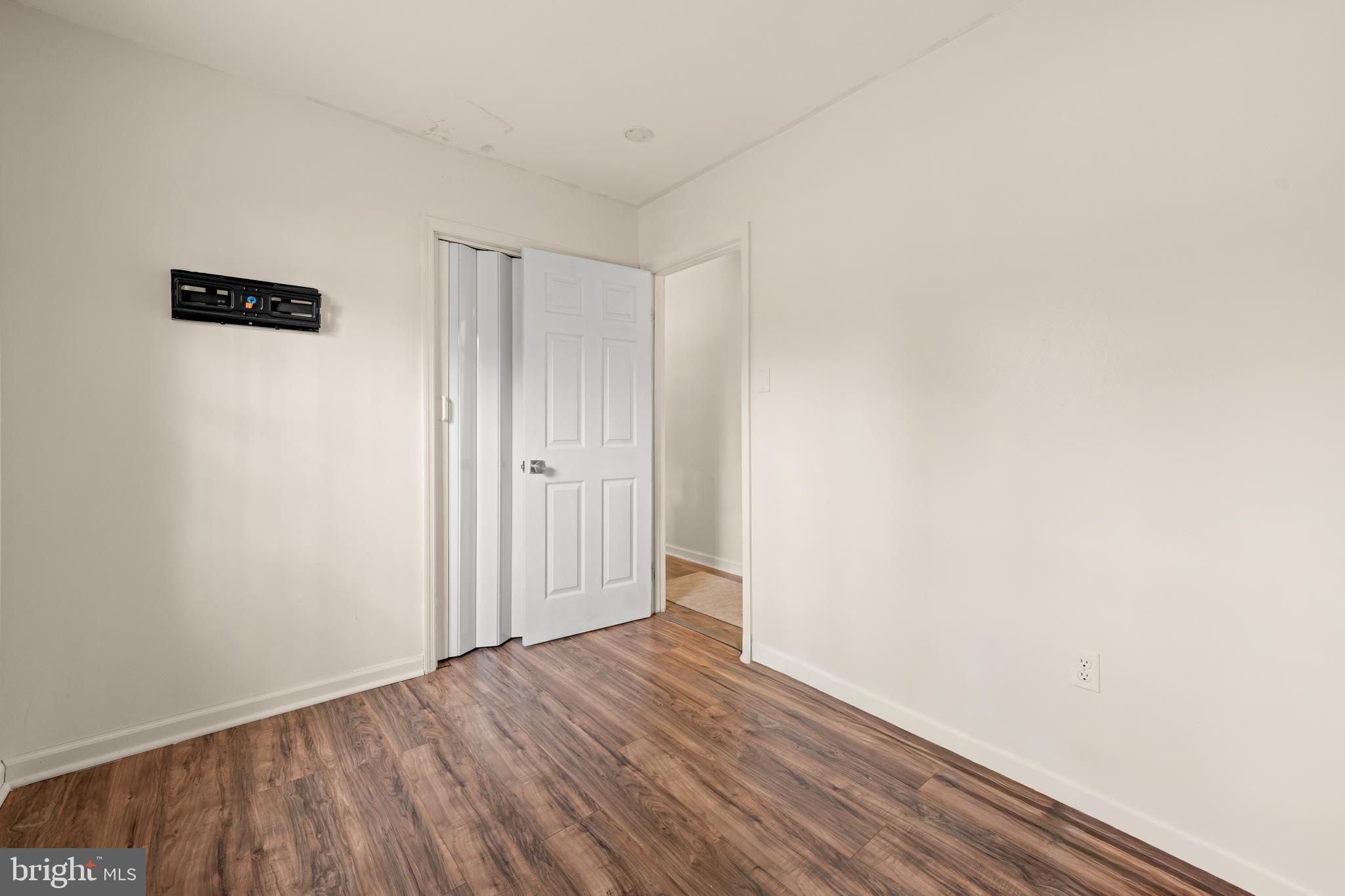 303 S GOLFWOOD AVENUE