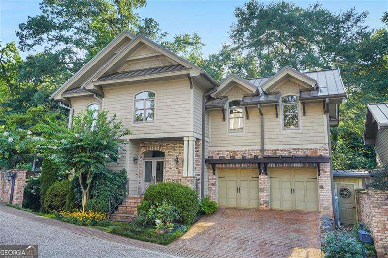 105 Weatherford Place