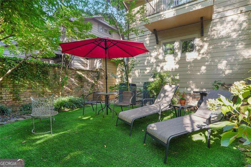 105 Weatherford Place