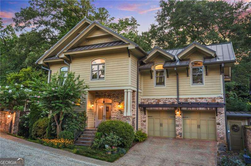 105 Weatherford Place