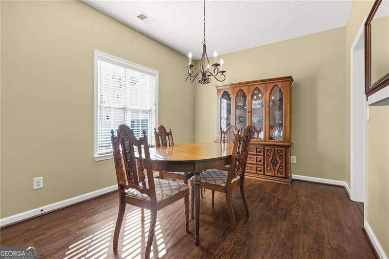 17 Liberty Xing Drive NE