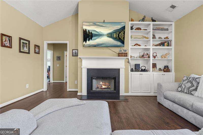 17 Liberty Xing Drive NE