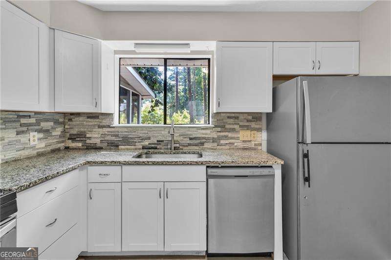 3040 Clearbrook Drive