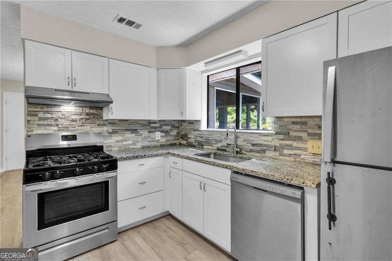 3040 Clearbrook Drive