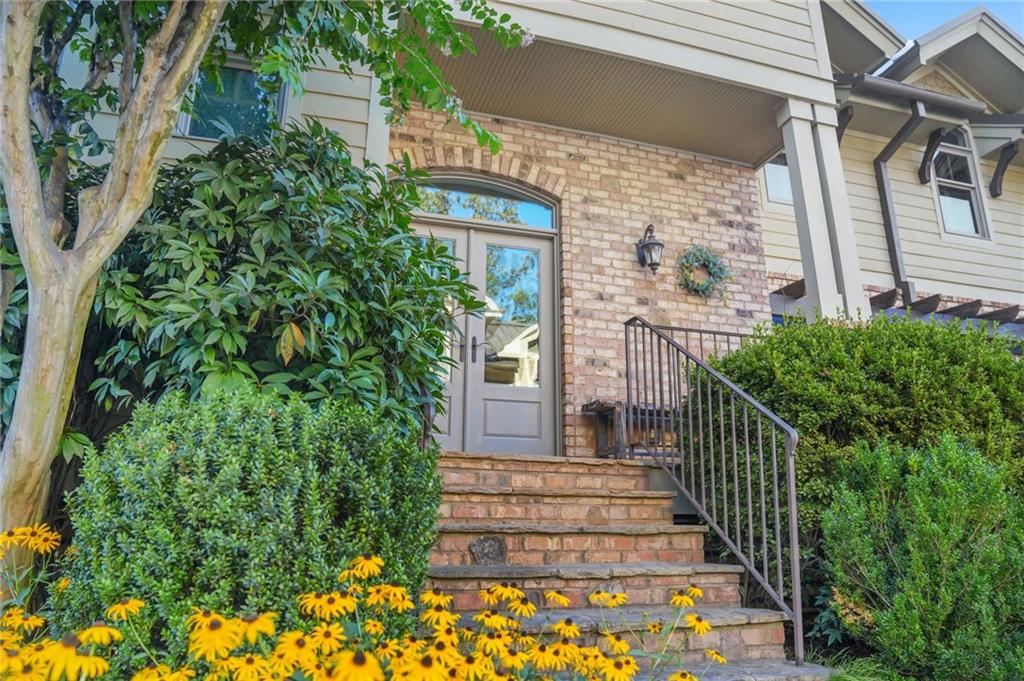 105 Weatherford Place