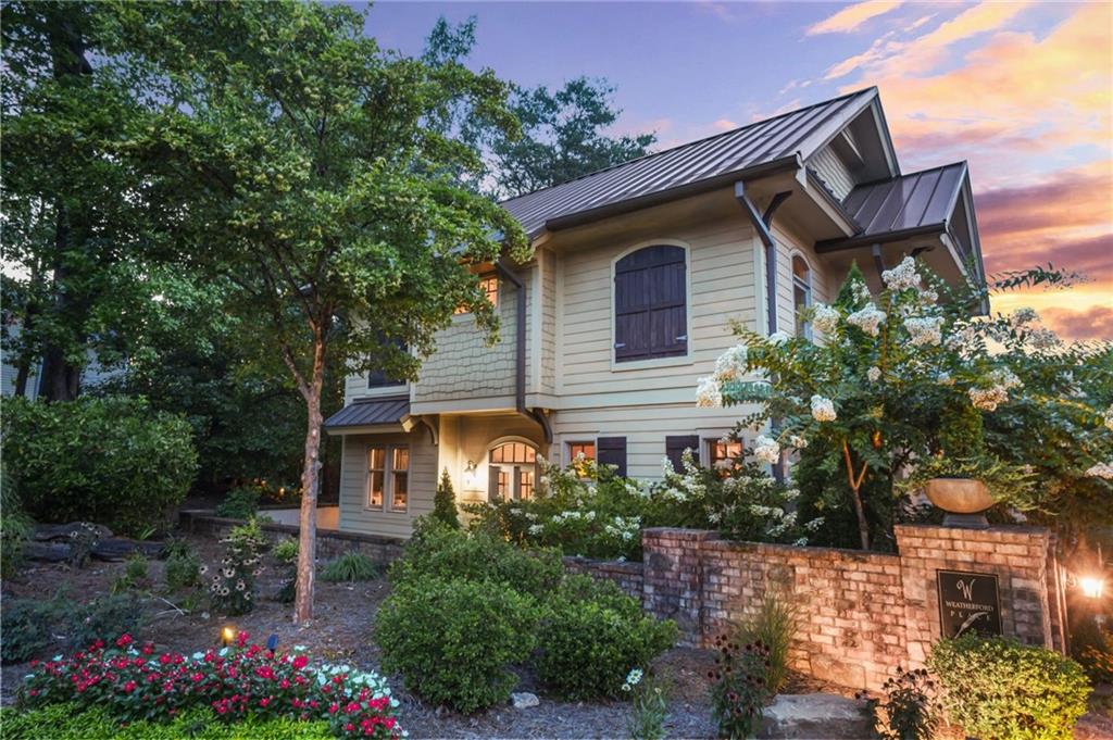 105 Weatherford Place