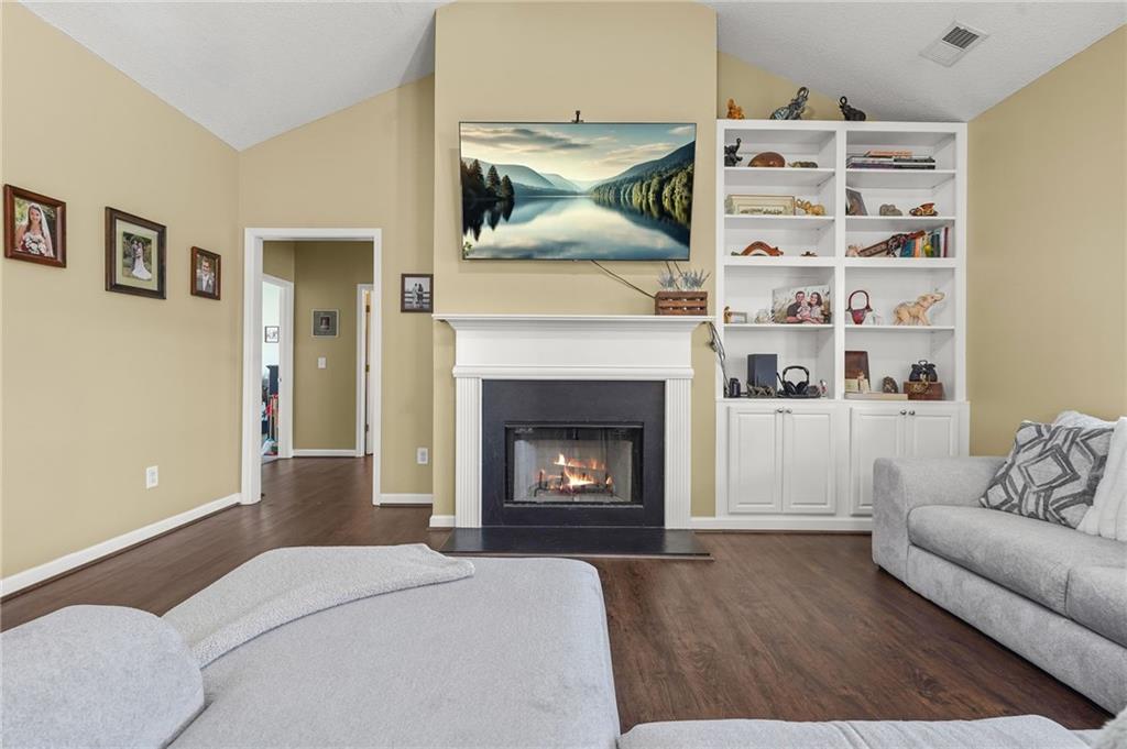 17 Liberty Xing Drive NE