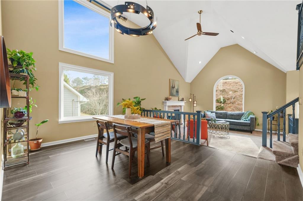 159 Castlebar Court SE