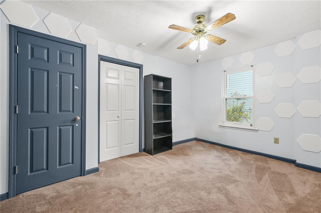 159 Castlebar Court SE