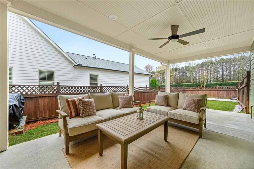 192 S Village Square