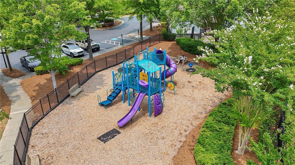 192 S Village Square