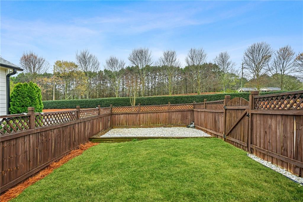 192 S Village Square