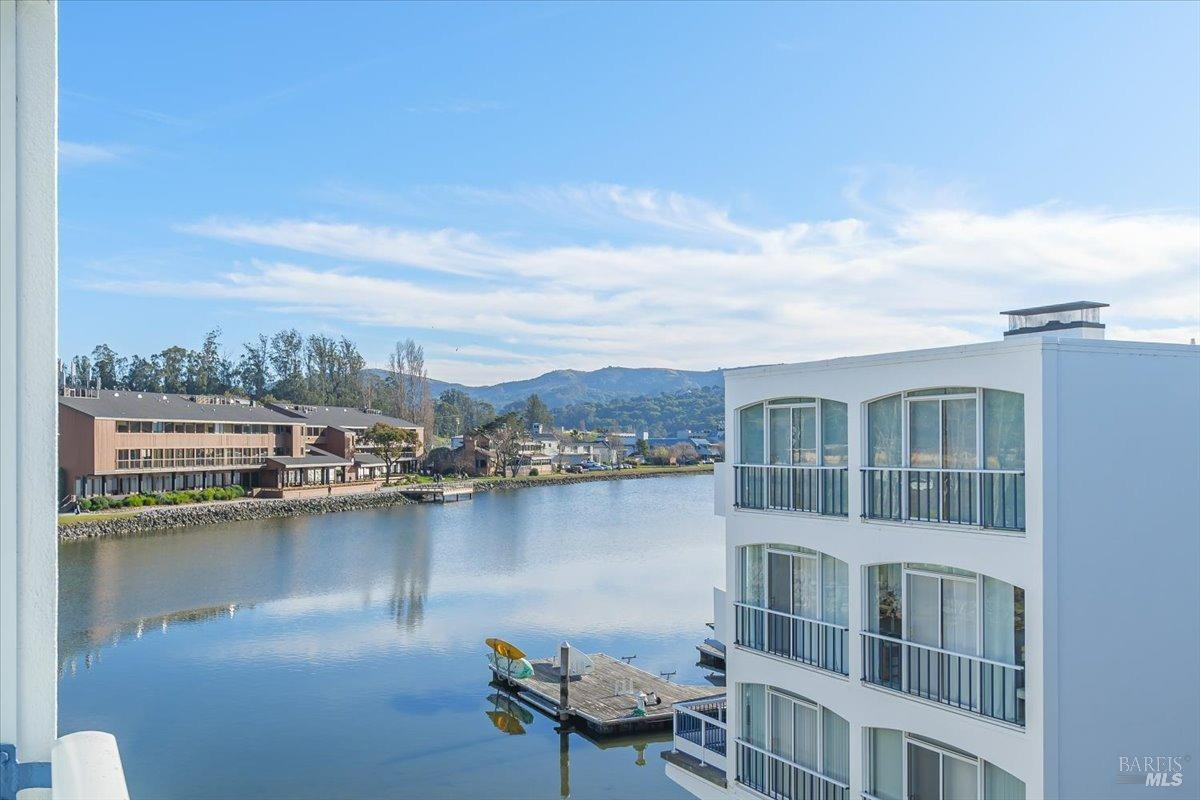 1331 Shelter Bay Ave