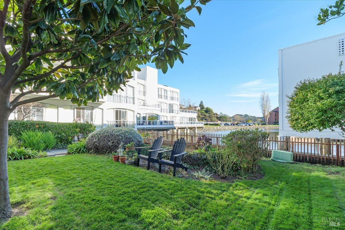 1331 Shelter Bay Ave