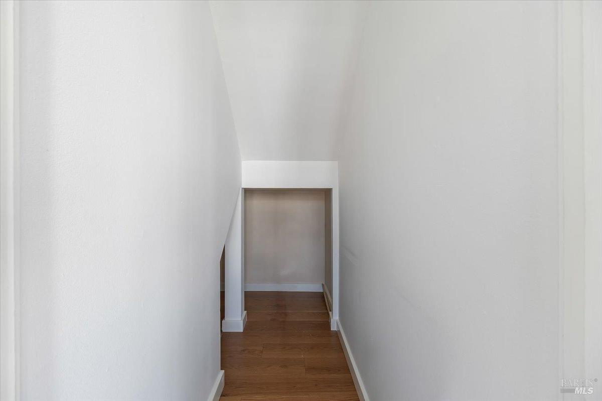 3225 Shelter Bay Ave