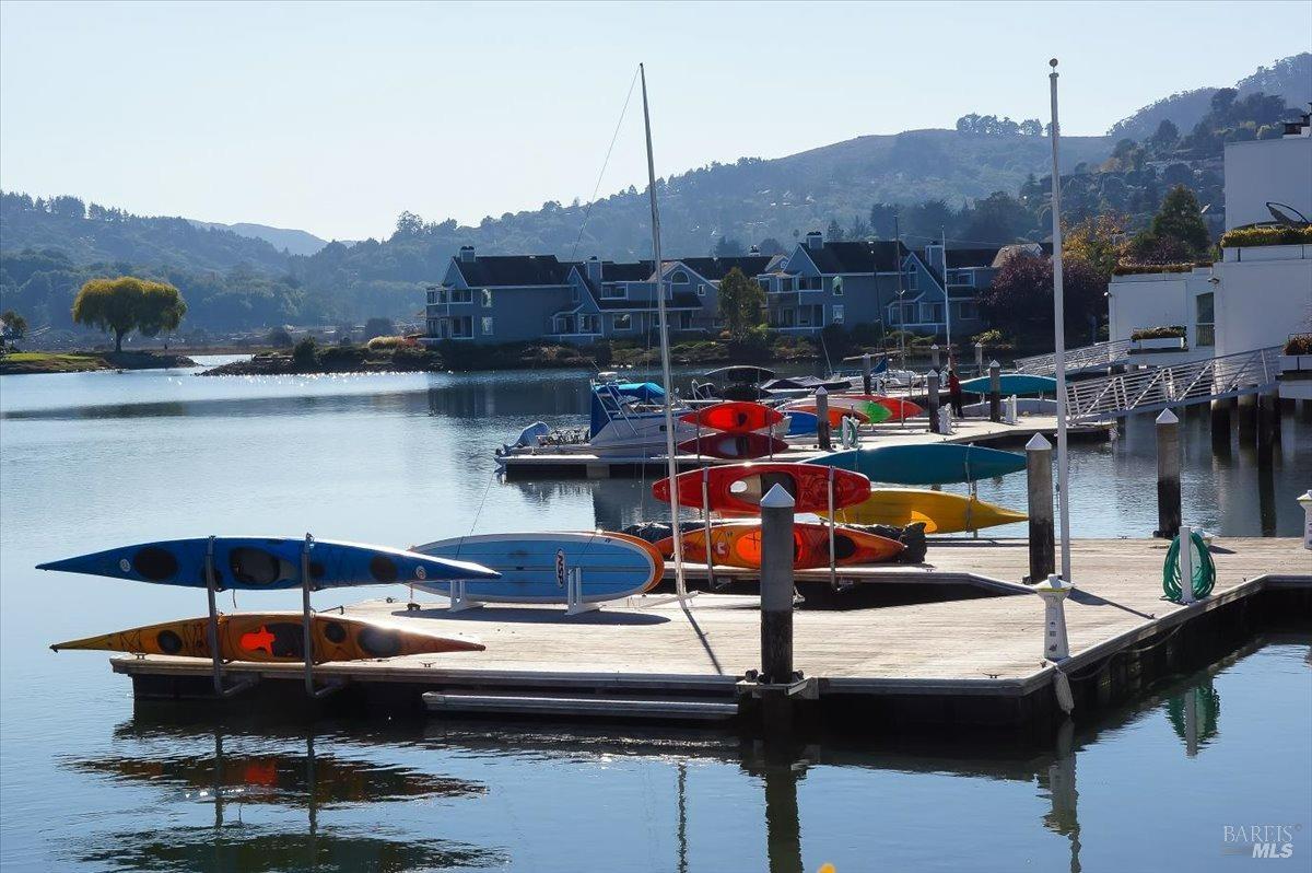 3225 Shelter Bay Ave