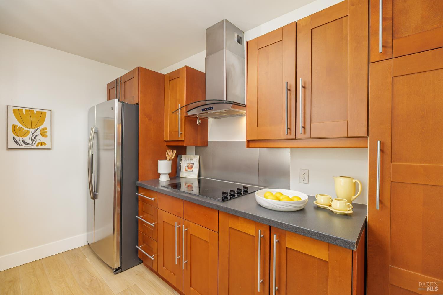 4221 Shelter Bay Ave