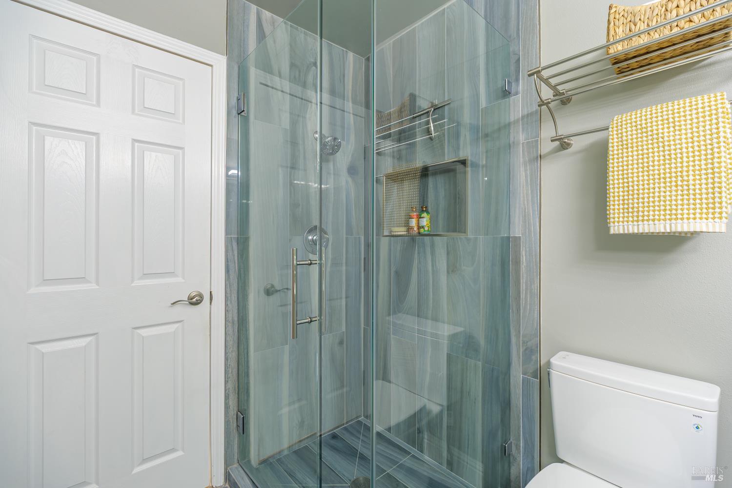 4221 Shelter Bay Ave