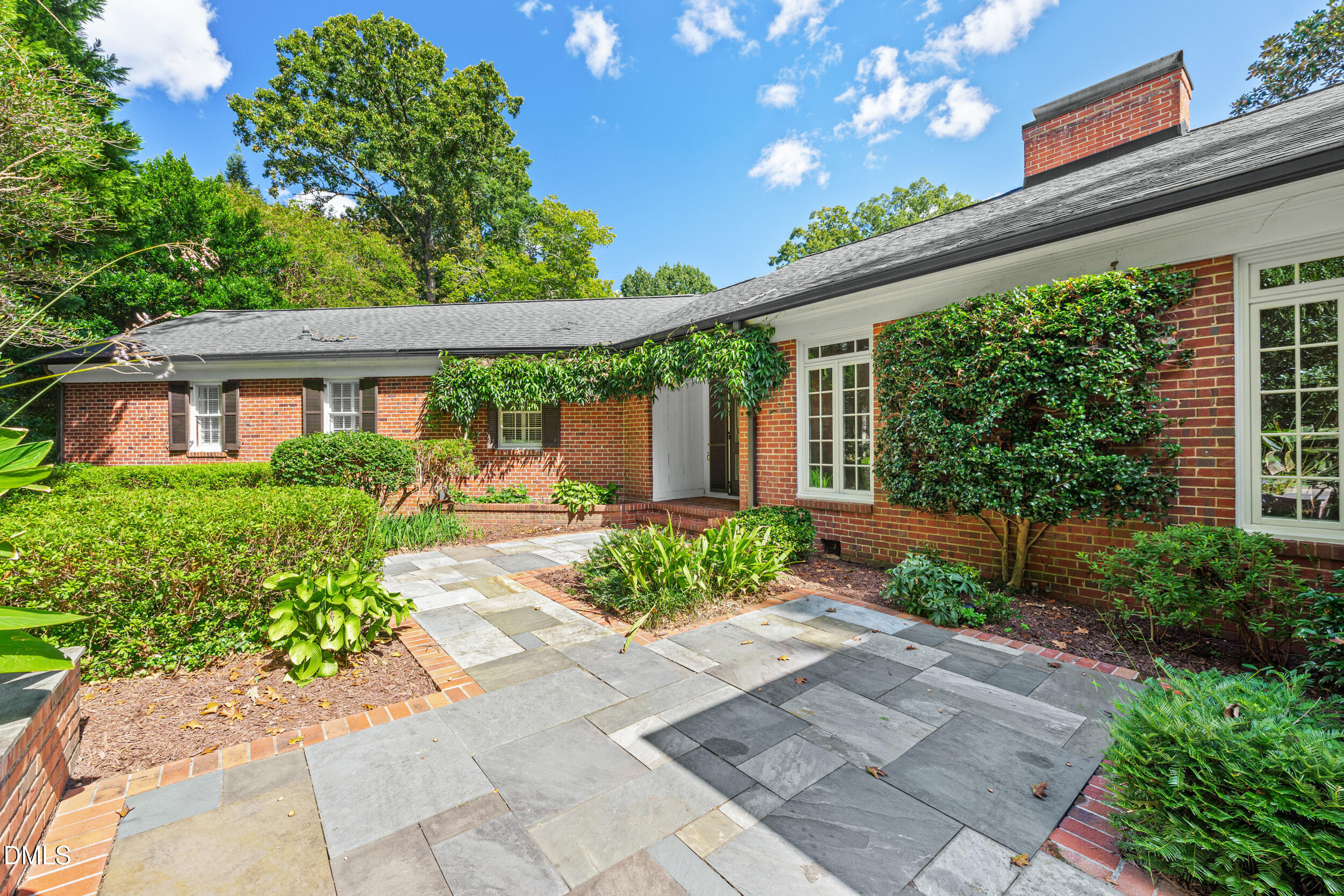 407 Transylvania Avenue
