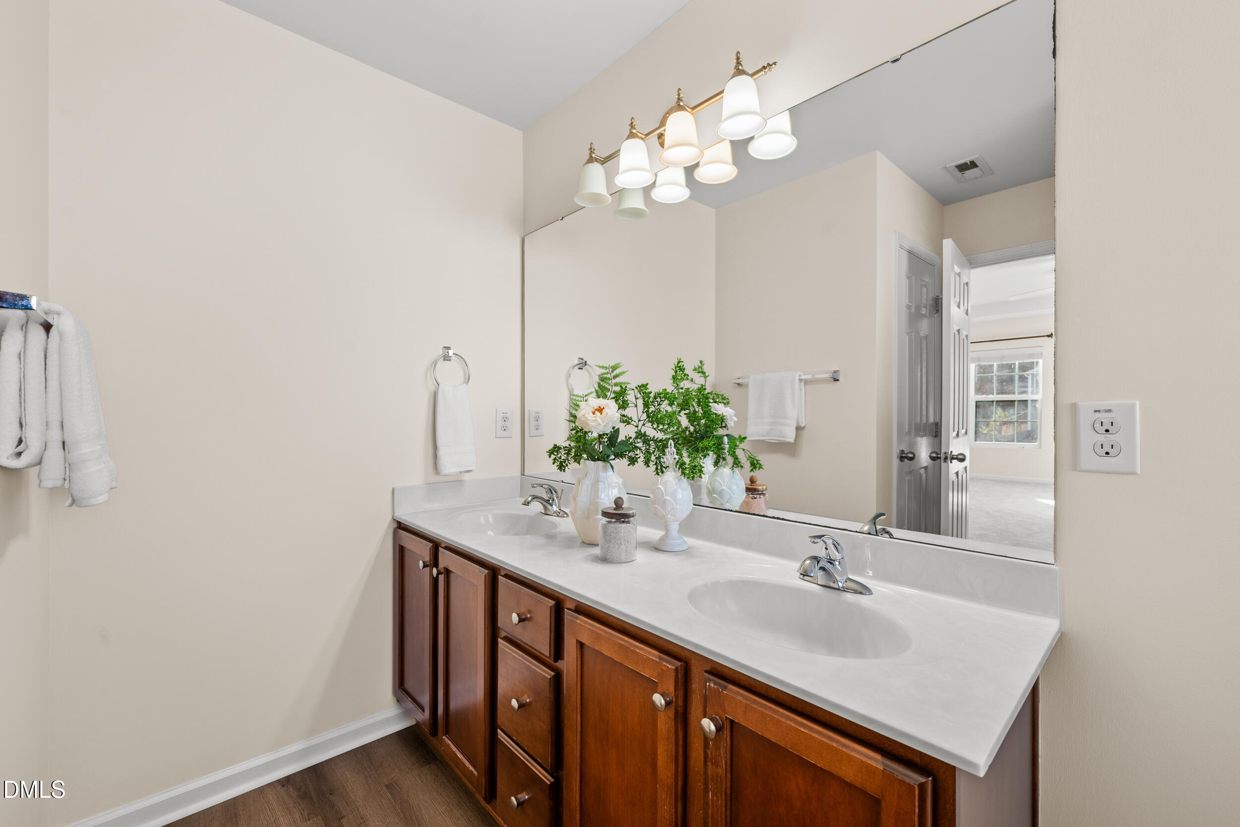 1200 Crendall Way, Wake Forest