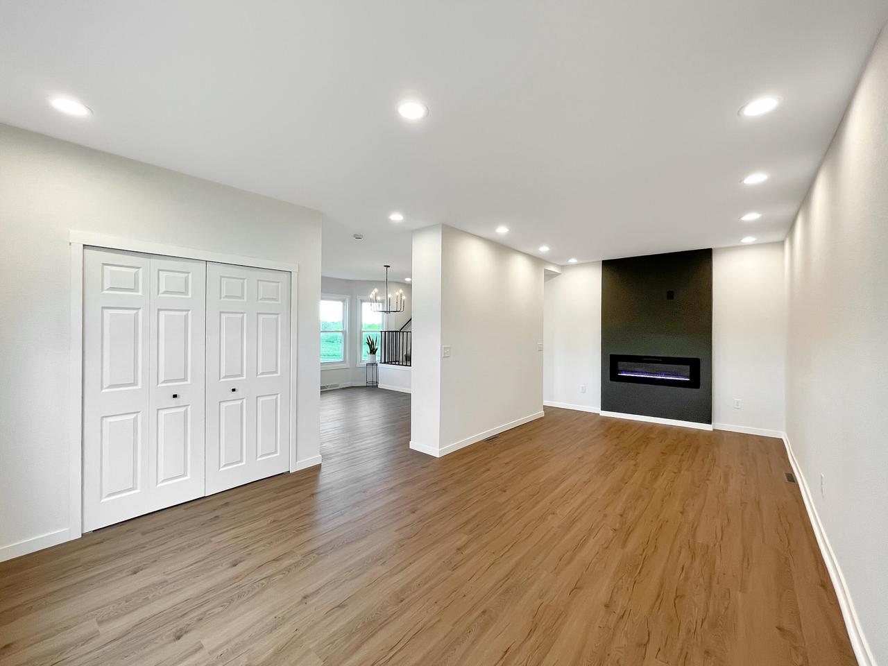 507 South Fond Du Lac AVENUE