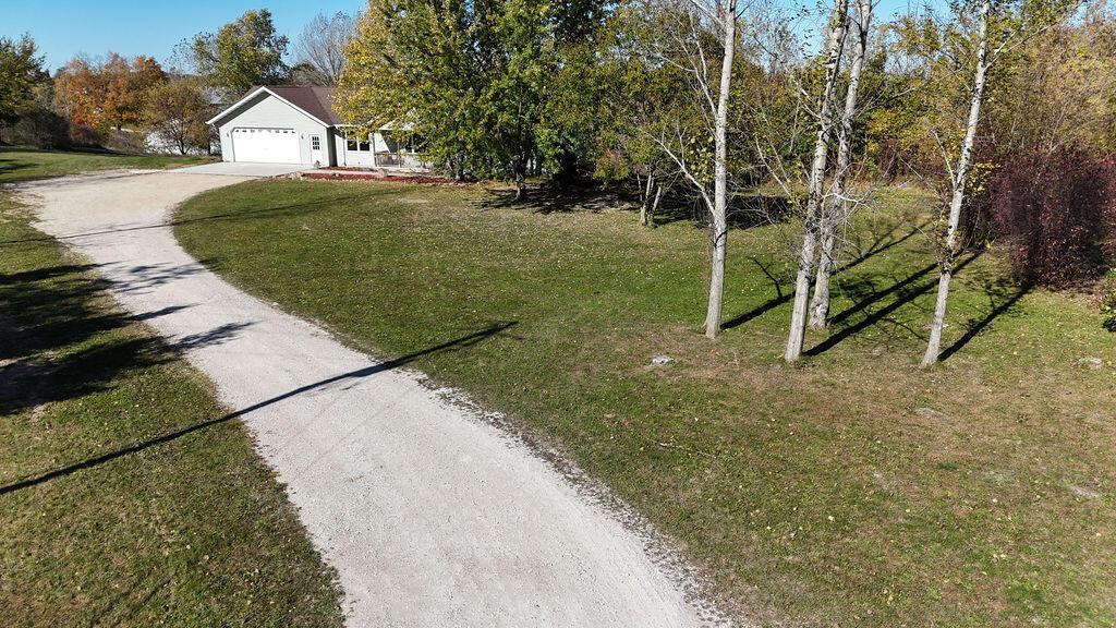 W1945 Woodland DRIVE