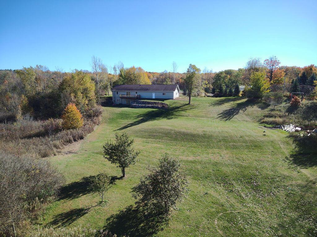 W1945 Woodland DRIVE