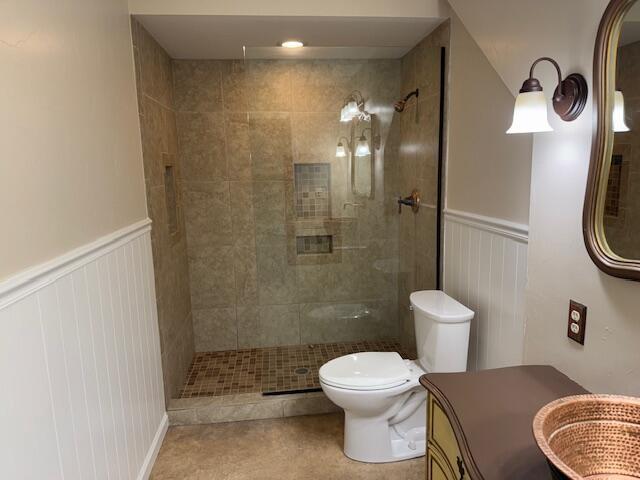 W1945 Woodland DRIVE