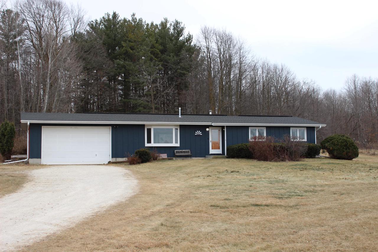 W1874 Woodland DRIVE