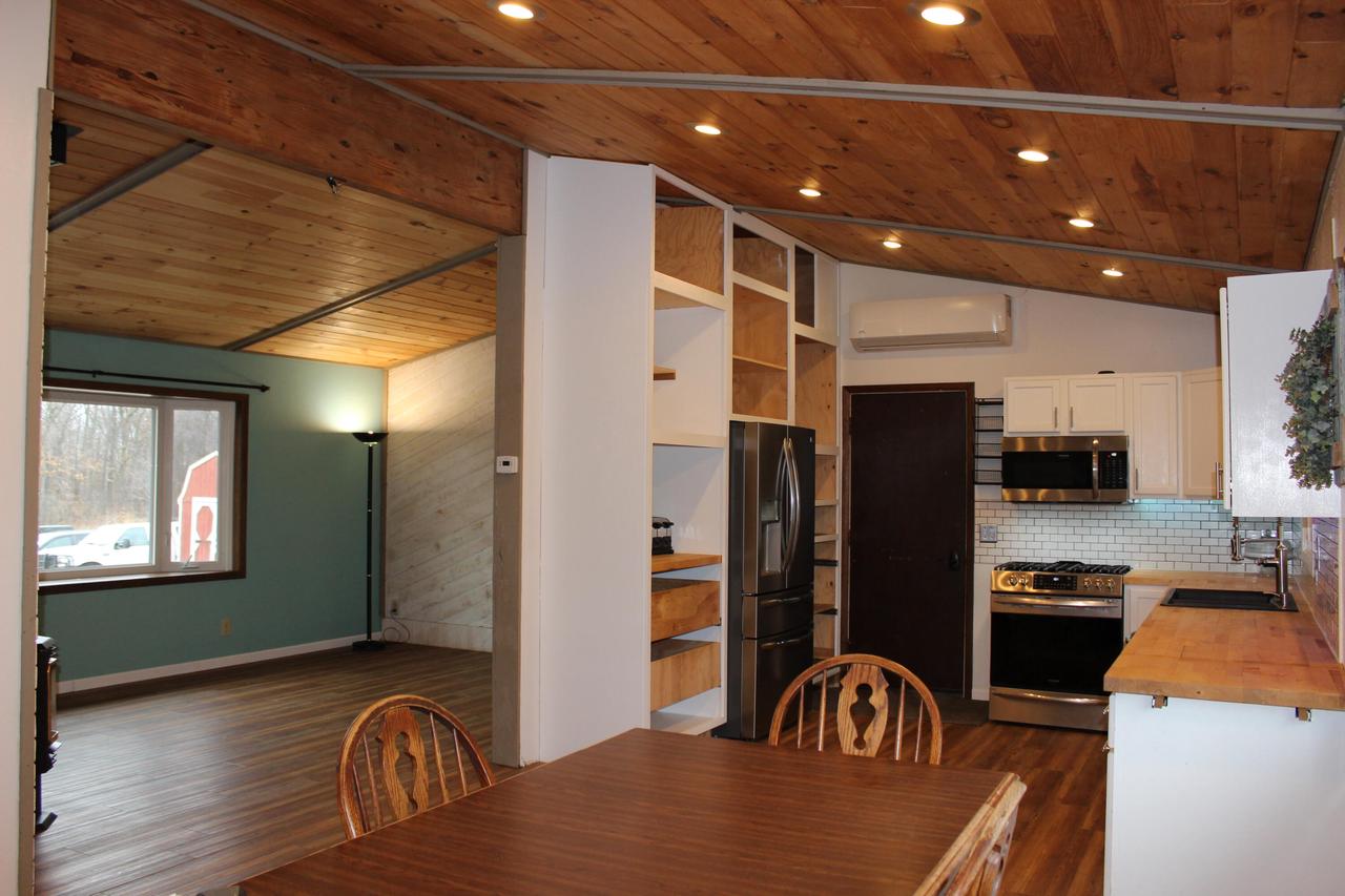 W1874 Woodland DRIVE