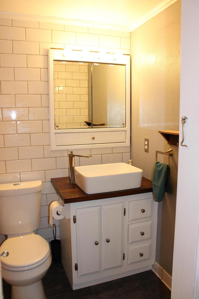 W1874 Woodland DRIVE