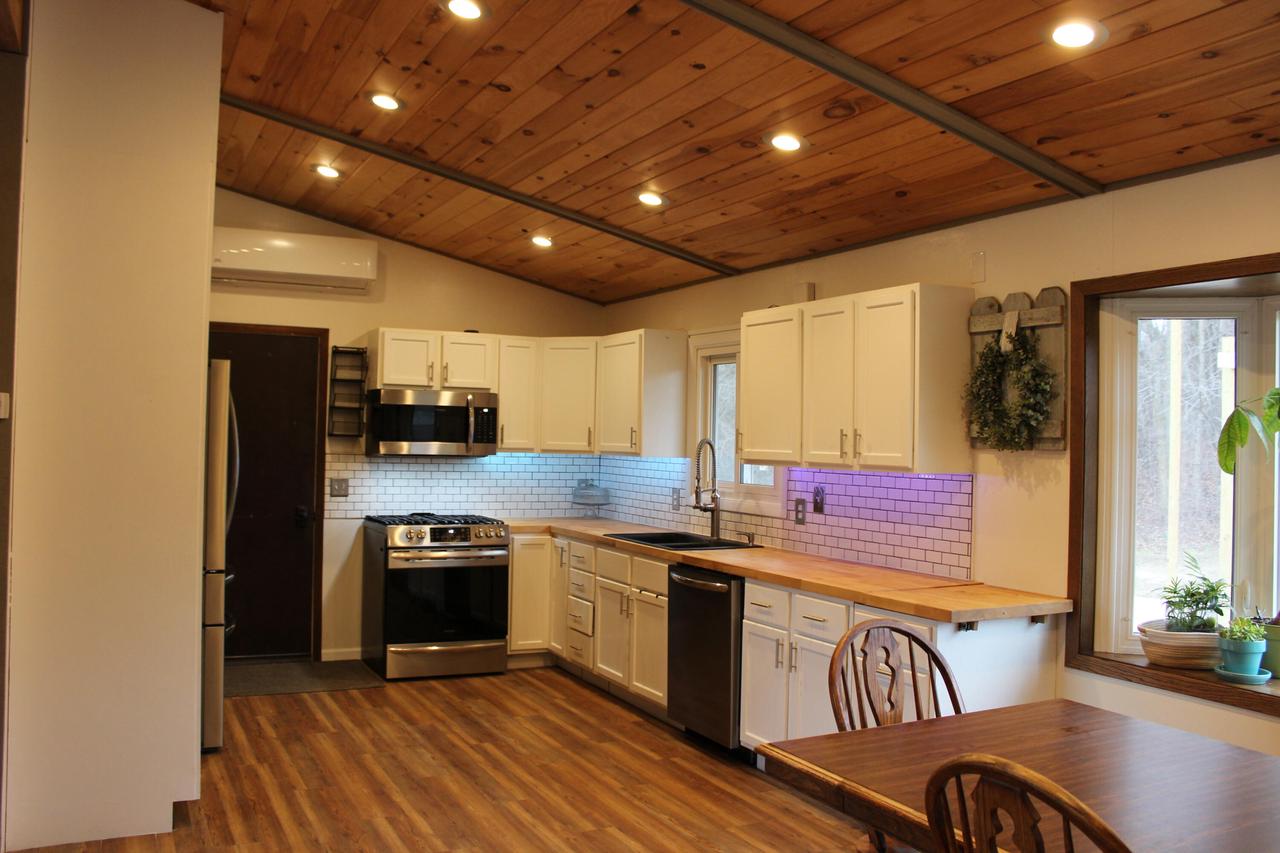 W1874 Woodland DRIVE