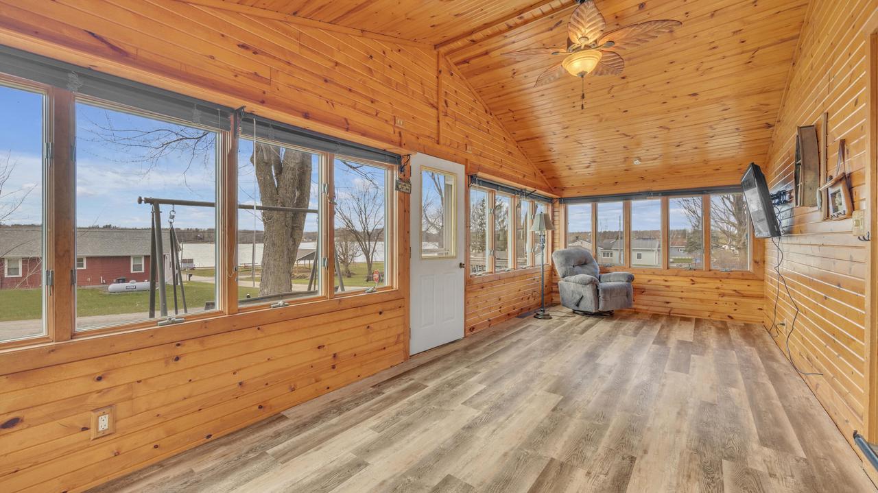 W154 Highland AVENUE