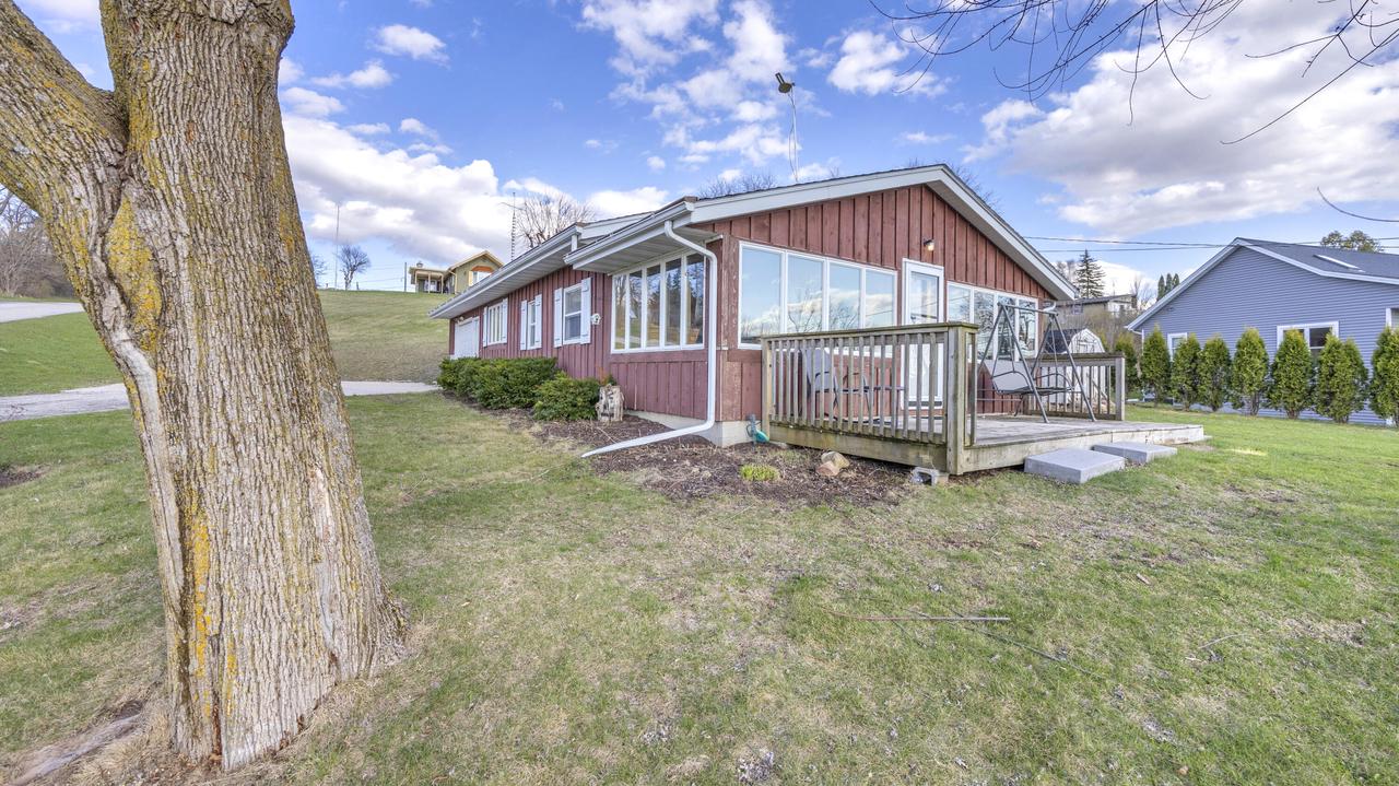 W154 Highland AVENUE