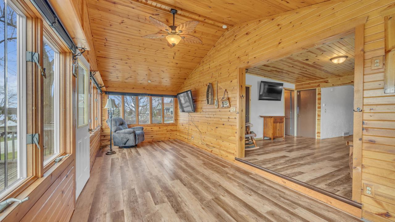 W154 Highland AVENUE