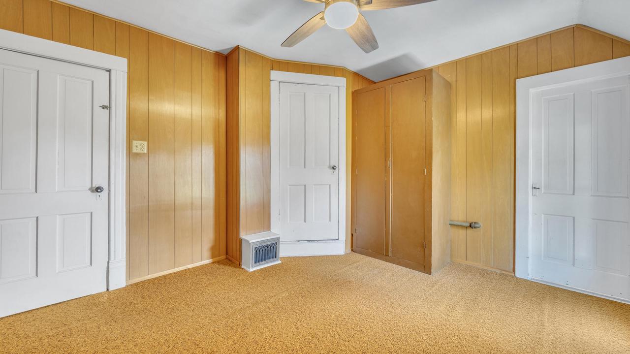 127 North Elm STREET