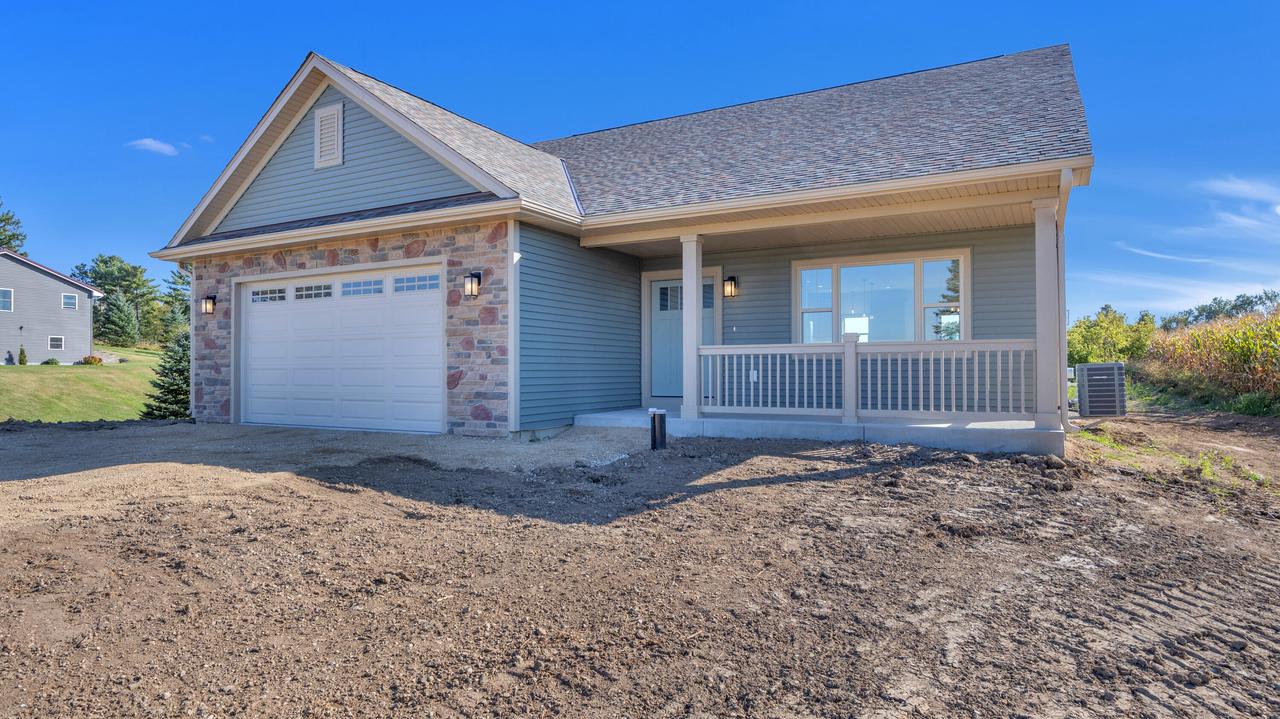 W1298 Floral Park LANE